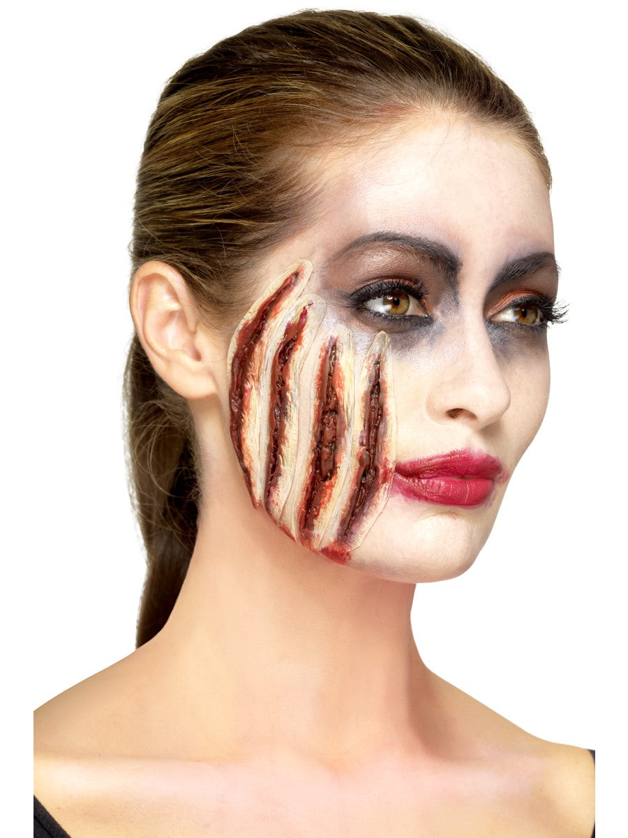 Latex Claw Wound Prosthetic - Party Savers